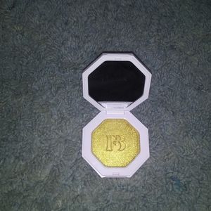 Trophy wife highlighter